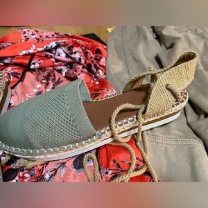 Crown Vintage women’s sandal